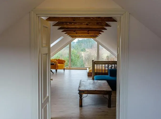 Semesterbostad Kaszuby Luxhut *